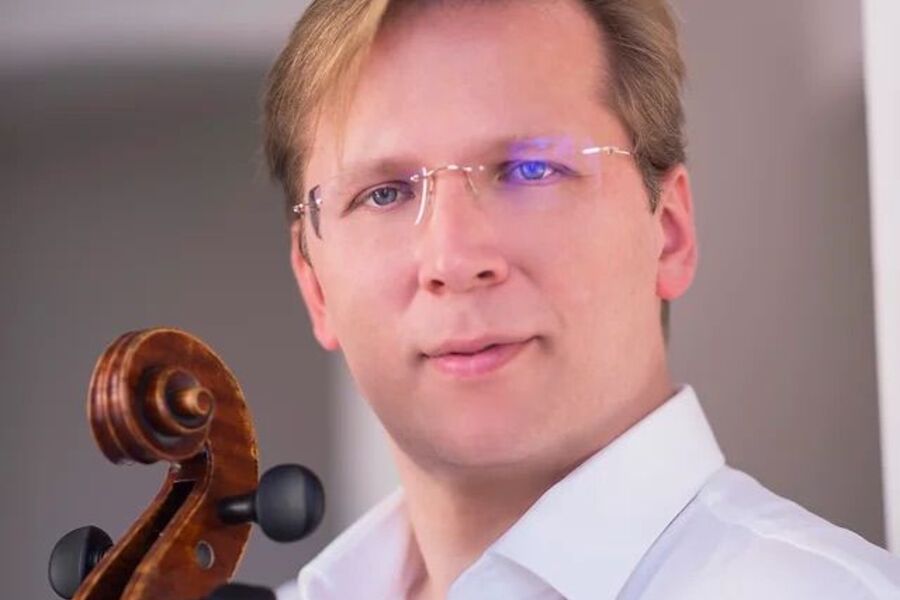 Péter Somodari
